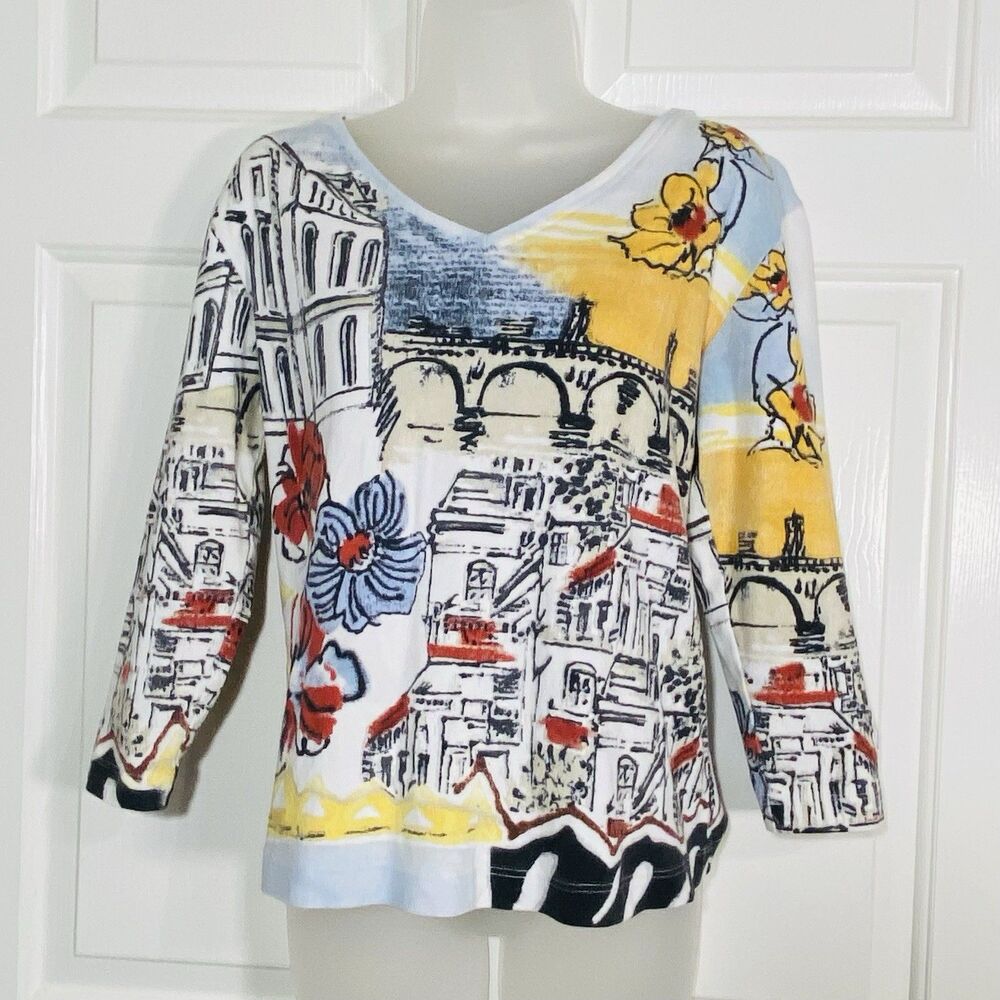Chico’s Blouse Women’s Size Medium Art Top